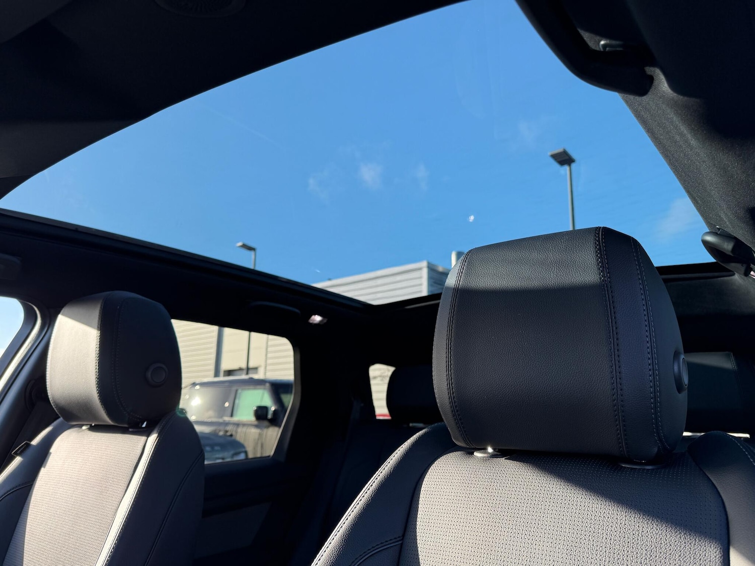 Used Land Rover Discovery Sport 2025 for sale - 76913937: Photo 4