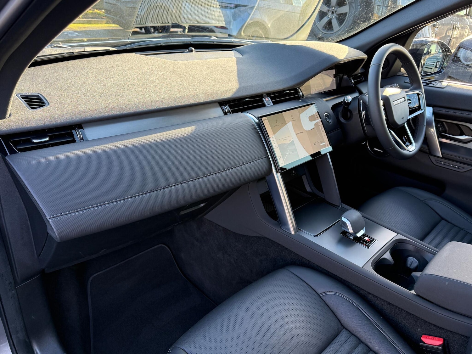 Used Land Rover Discovery Sport 2025 for sale - 76913937: Photo 43