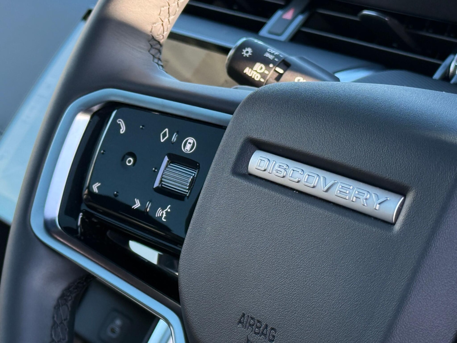 Used Land Rover Discovery Sport 2025 for sale - 76913937: Photo 49