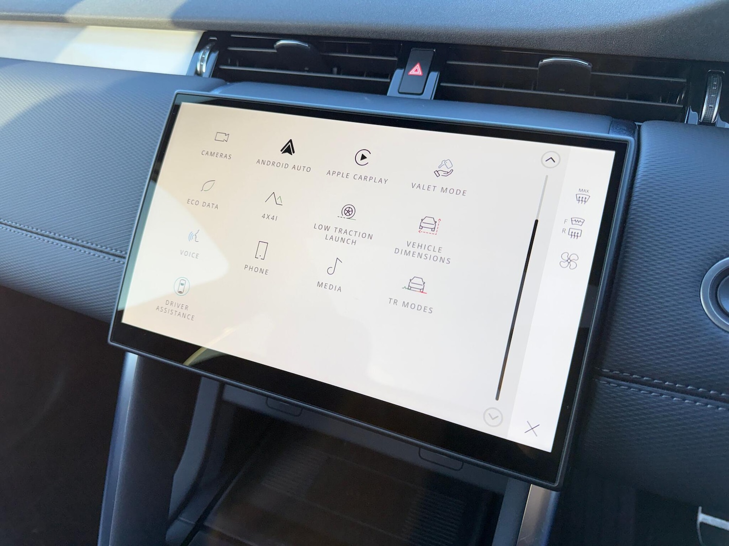 Used Land Rover Discovery Sport 2025 for sale - 76913937: Photo 55