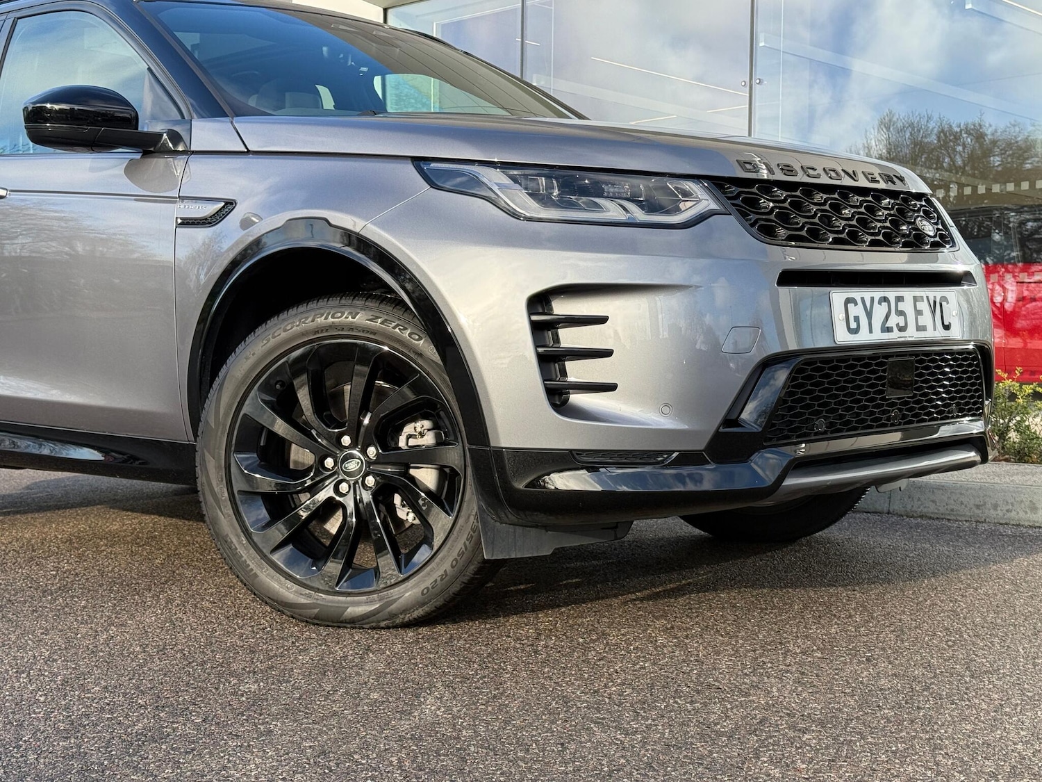 Used Land Rover Discovery Sport 2025 for sale - 76913937: Photo 9