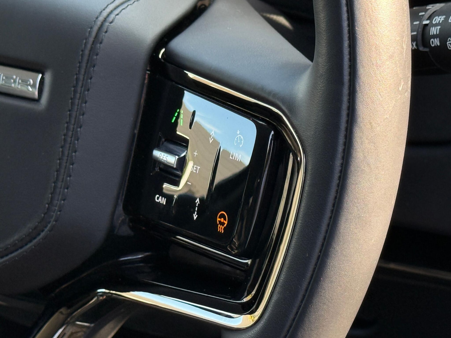 Used Land Rover Range Rover Sport 2024 for sale - 76856049: Photo 52