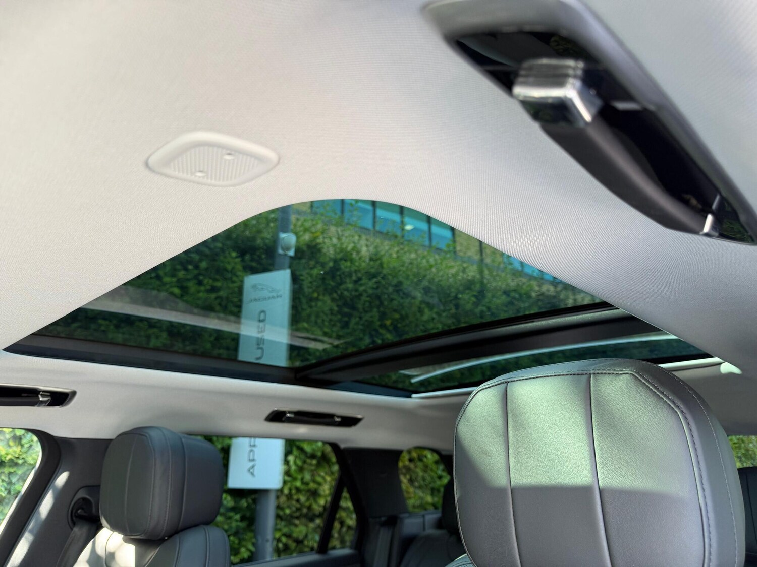 Used Land Rover Range Rover Sport 2024 for sale - 76856049: Photo 6