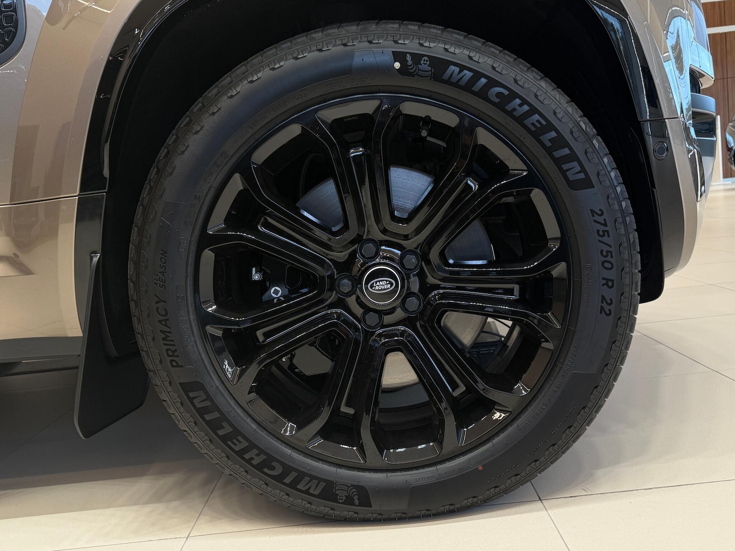 Used Land Rover Defender 110 for sale - 77255339: Photo 10