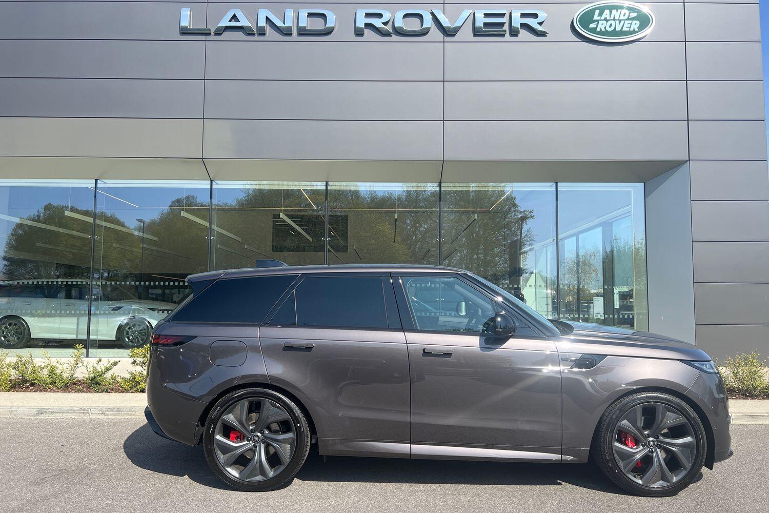 Used Land Rover Range Rover Sport 2025 for sale - 76215443: Photo 2