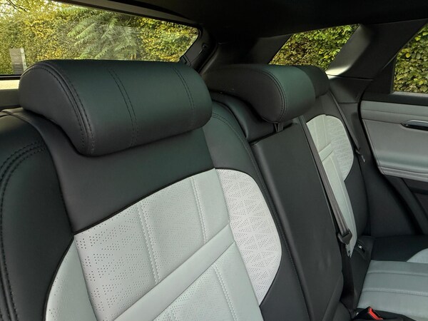 Used Land Rover Range Rover Evoque 2020 for sale - 76200457: Photo 28