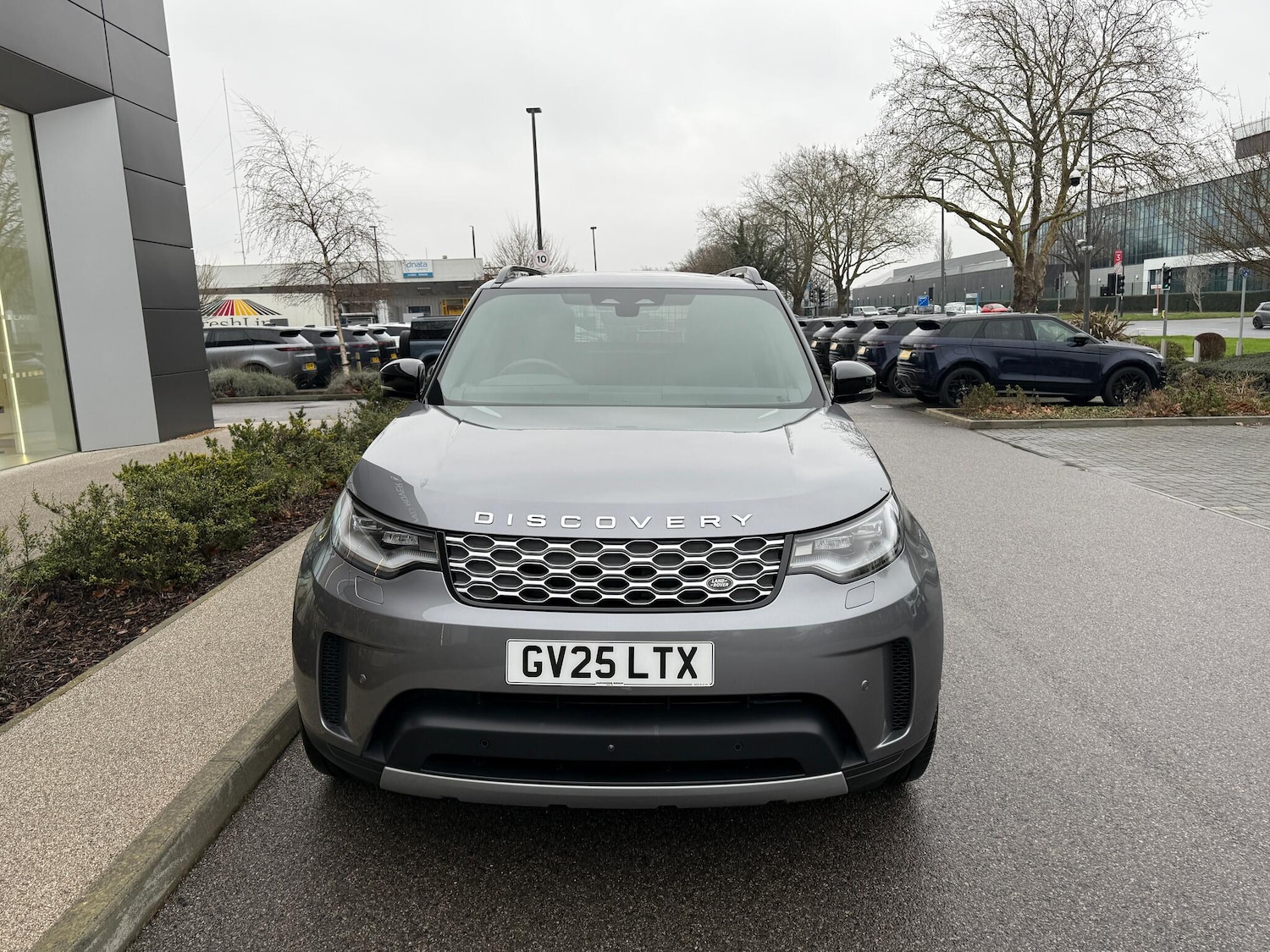 Used Land Rover Discovery 2025 for sale - 77266613: Photo 15