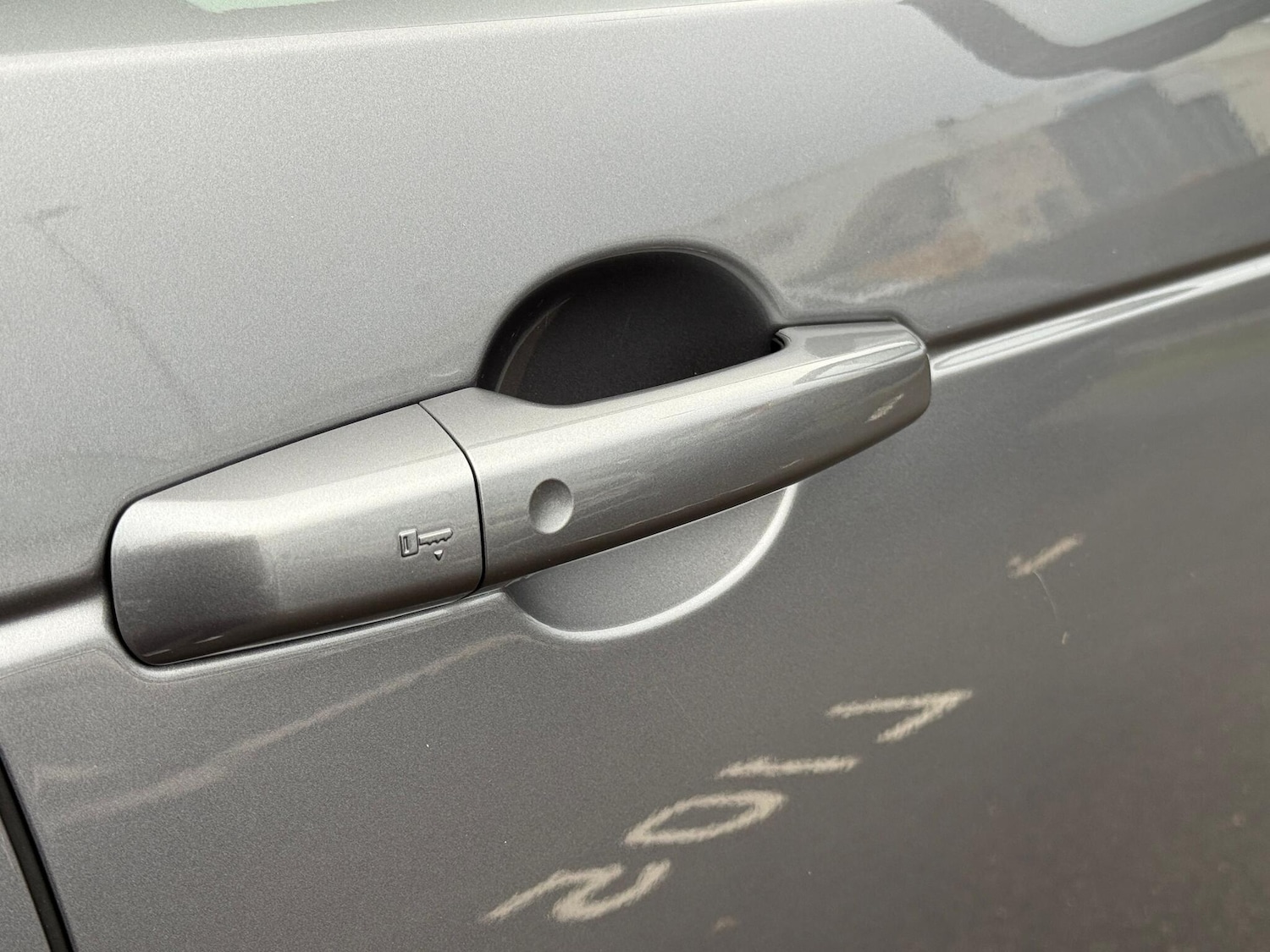 Used Land Rover Discovery 2025 for sale - 77266613: Photo 22