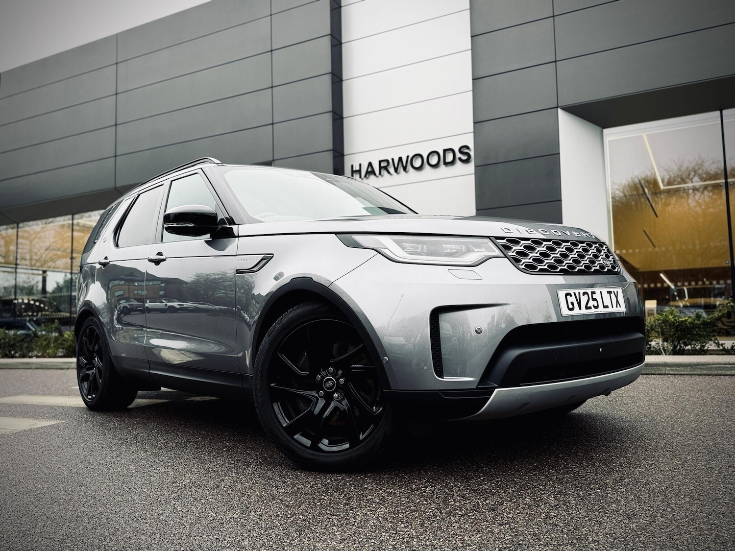 Used Land Rover Discovery 2025 for sale - 77266613: Photo 8