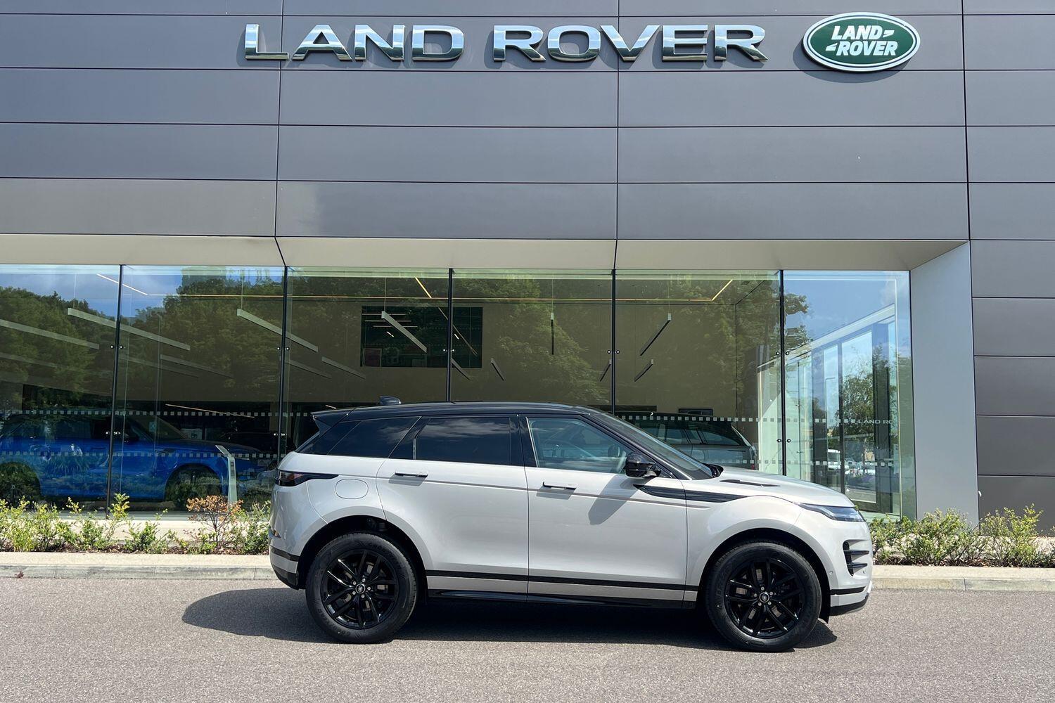Used Land Rover Range Rover Evoque 2025 for sale - 77331470: Photo 2