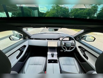 Used Land Rover Range Rover Evoque 2025 for sale - 77331470: Photo