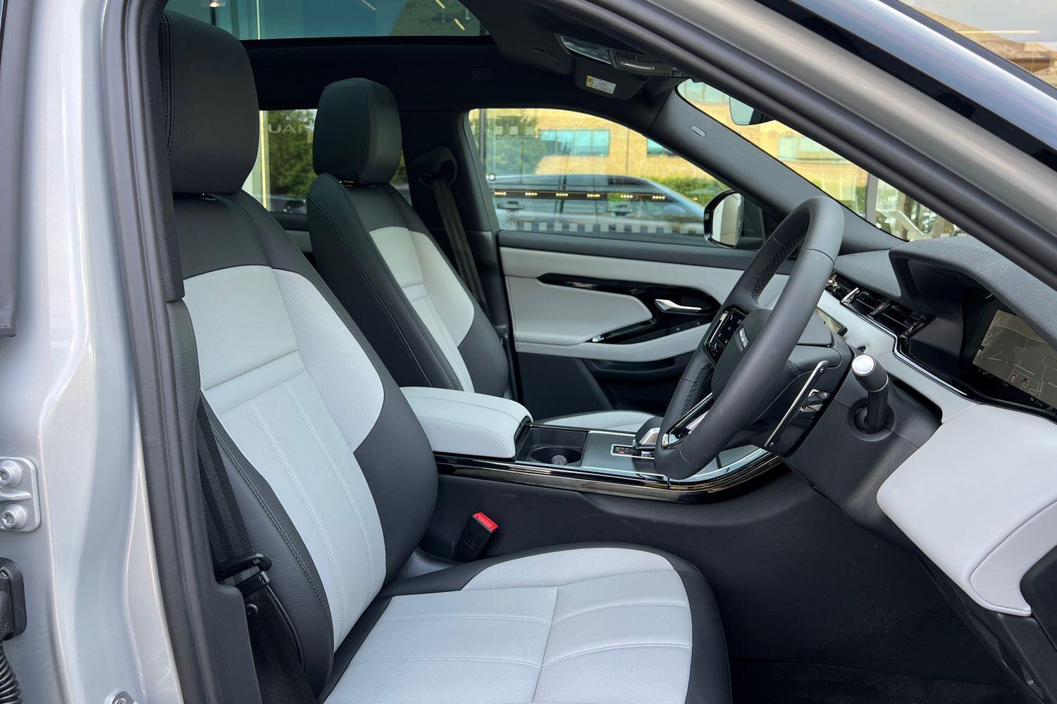 Used Land Rover Range Rover Evoque 2025 for sale - 77331470: Photo 40