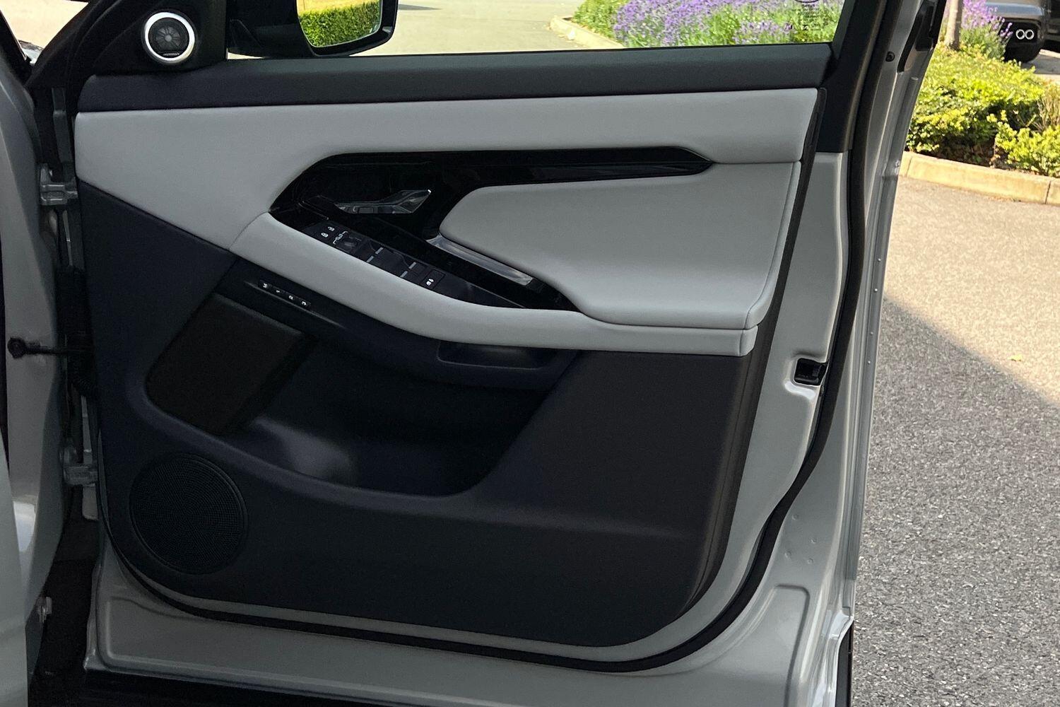 Used Land Rover Range Rover Evoque 2025 for sale - 77331470: Photo 51