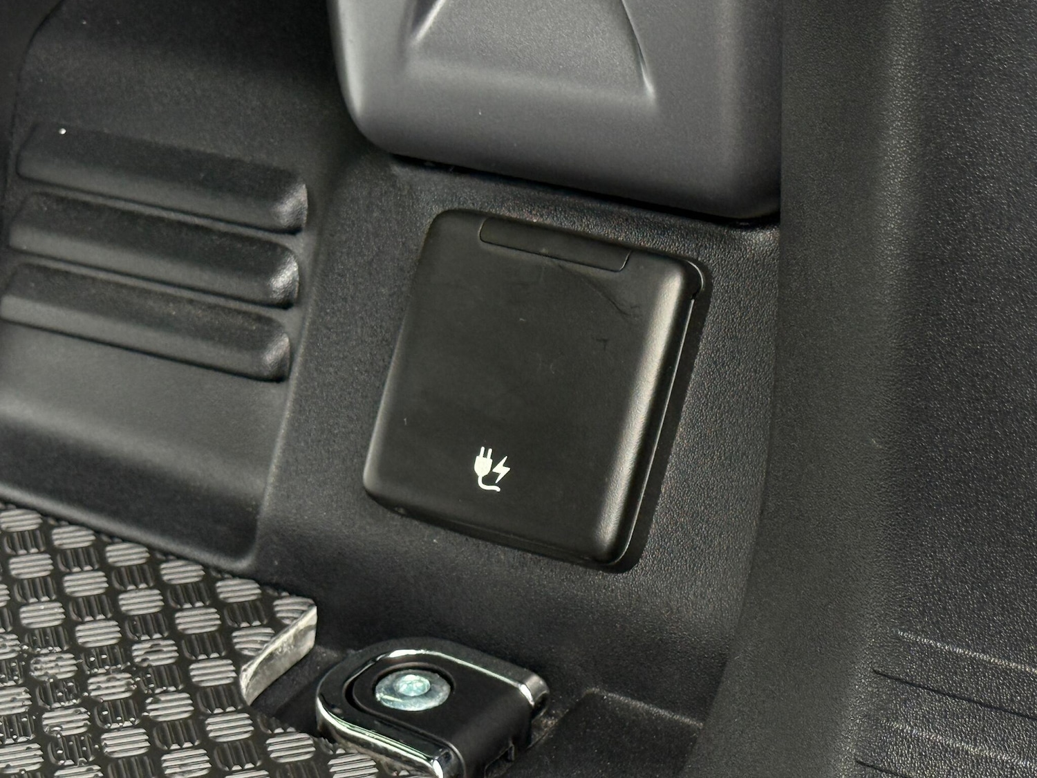 Vehicle 44