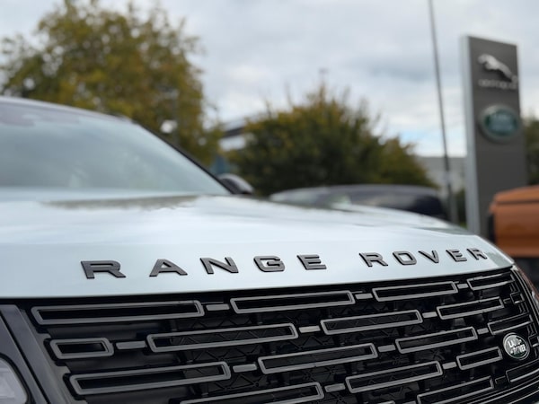 Used Land Rover Range Rover Velar 2025 for sale - 76294510: Photo 12