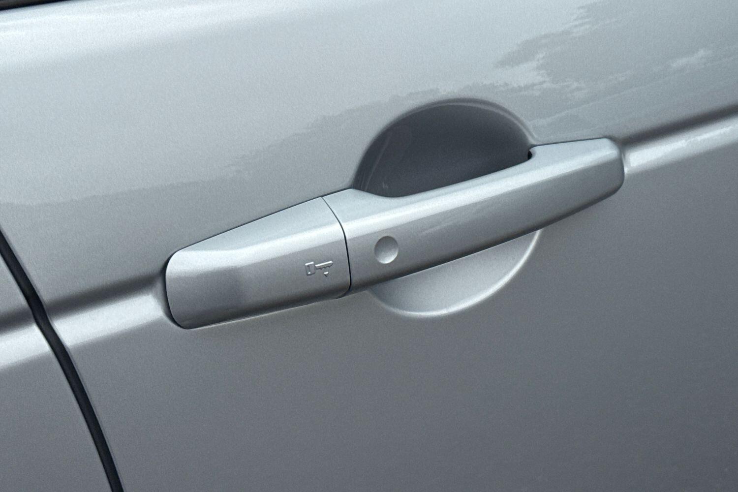 Used Land Rover Discovery Sport 2025 for sale - 76952487: Photo 13