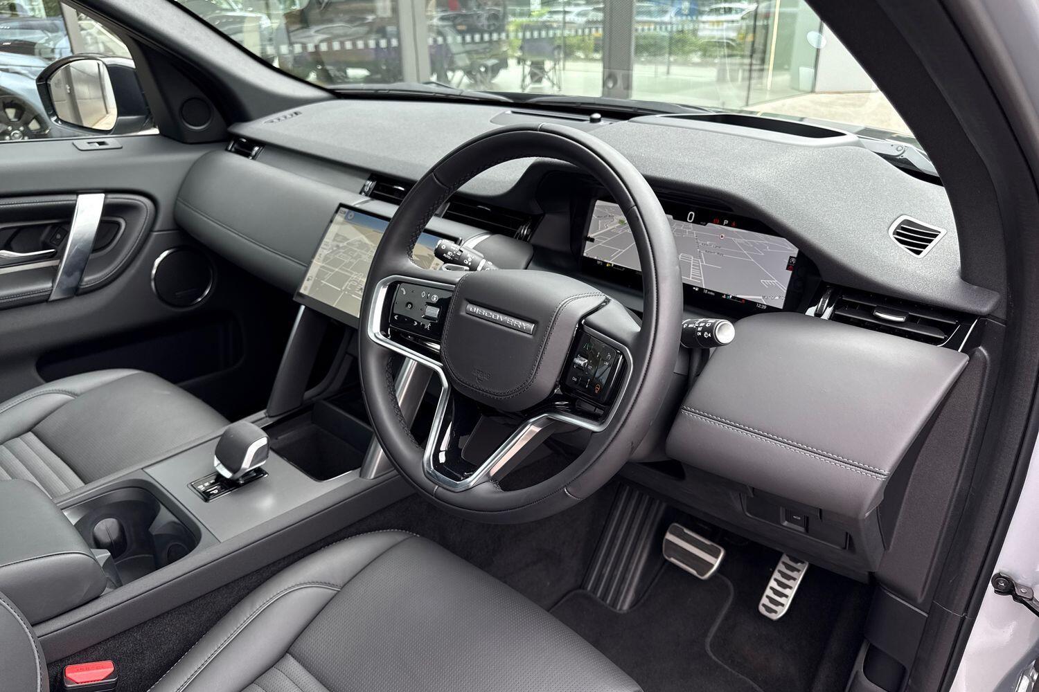 Used Land Rover Discovery Sport 2025 for sale - 76952487: Photo 23