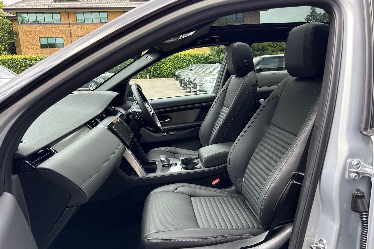 Used Land Rover Discovery Sport 2025 for sale - 76952487: Photo 25