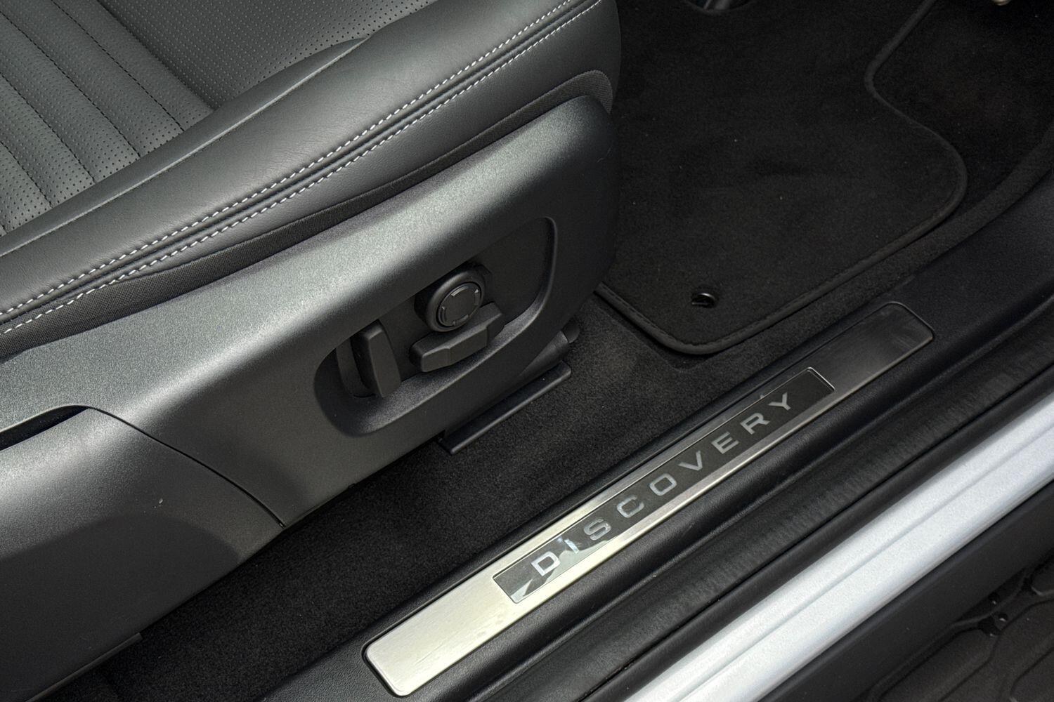 Used Land Rover Discovery Sport 2025 for sale - 76952487: Photo 44