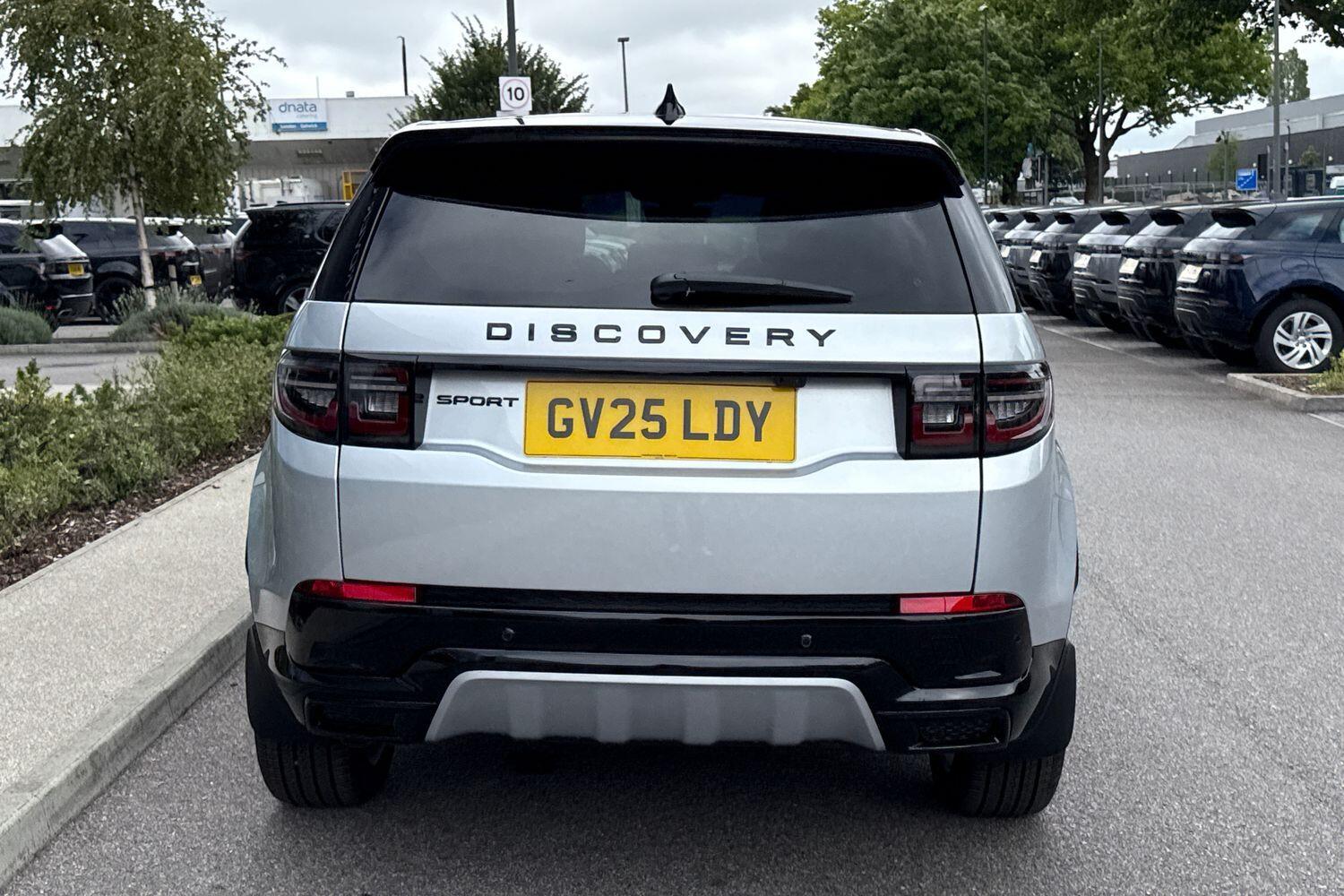 Used Land Rover Discovery Sport 2025 for sale - 76952487: Photo 5