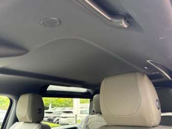 Used Land Rover Defender 90 2024 for sale - 75279207: Photo