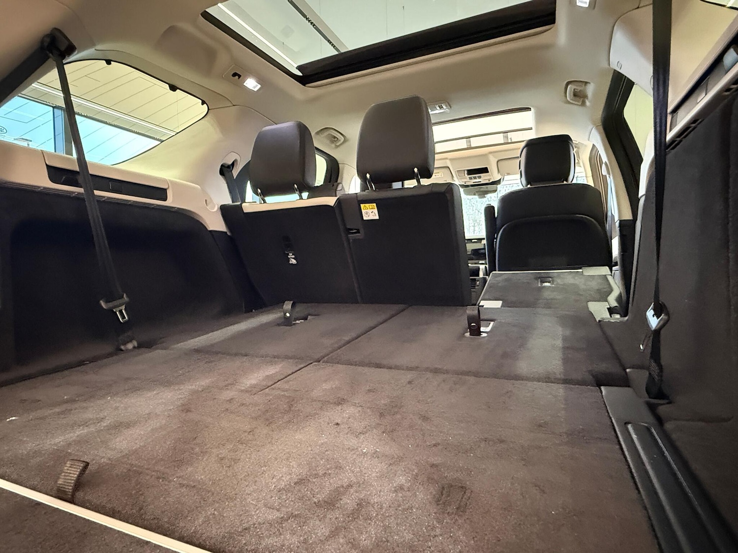 Used Land Rover Discovery 2025 for sale - 77098097: Photo 36