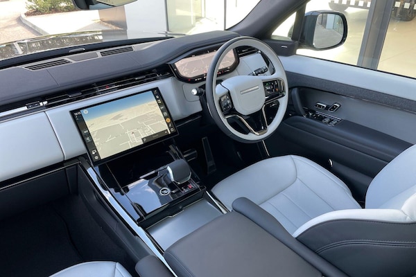Used Land Rover Range Rover Sport 2025 for sale - 76270606: Photo 24