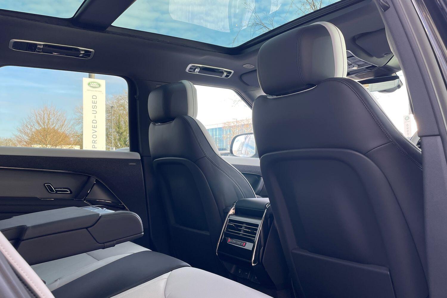 Used Land Rover Range Rover Sport 2025 for sale - 76270606: Photo 42