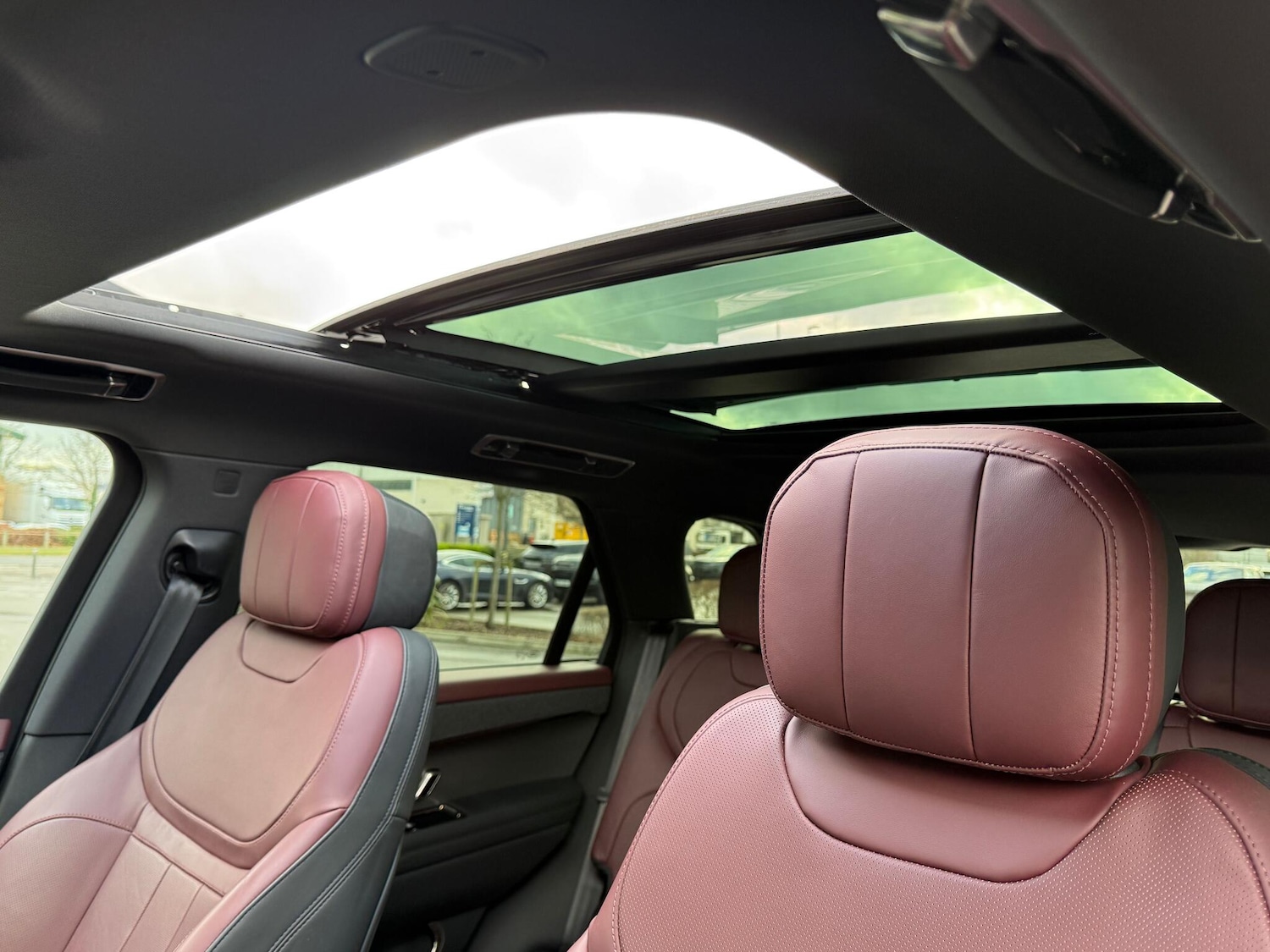 Used Land Rover Range Rover Sport 2024 for sale - 77291220: Photo 5