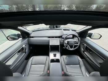 Used Land Rover Discovery Sport 2025 for sale - 75977353: Photo