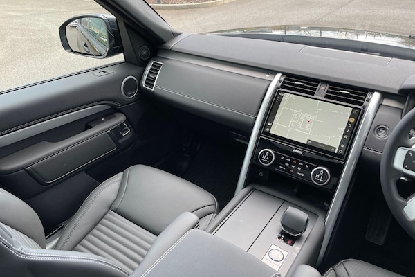 Used Land Rover Discovery 2025 for sale - 76189375: Photo 27