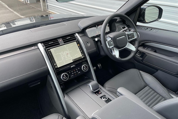 Used Land Rover Discovery 2025 for sale - 76189375: Photo 31