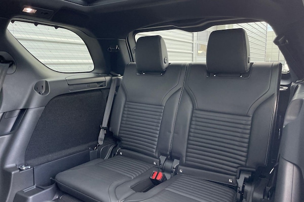 Used Land Rover Discovery 2025 for sale - 76189375: Photo 37