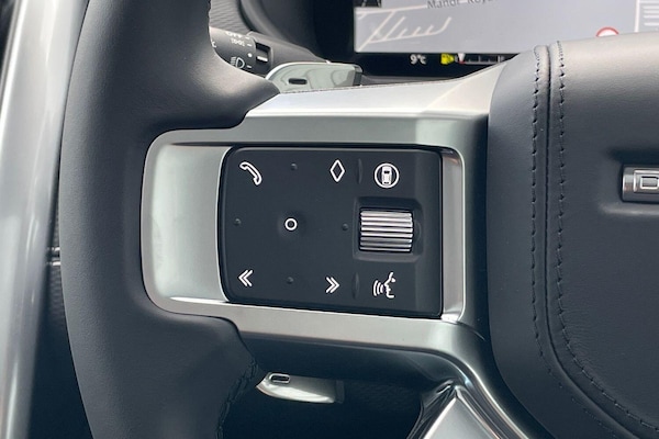 Used Land Rover Discovery 2025 for sale - 76189375: Photo 51