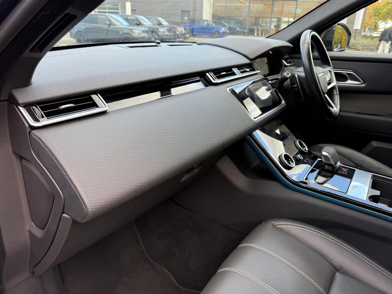 Used Land Rover Range Rover Velar 2022 for sale - 76371557: Photo 35