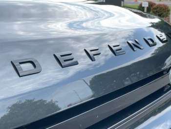 Used Land Rover Defender 2024 for sale - 75141410: Photo