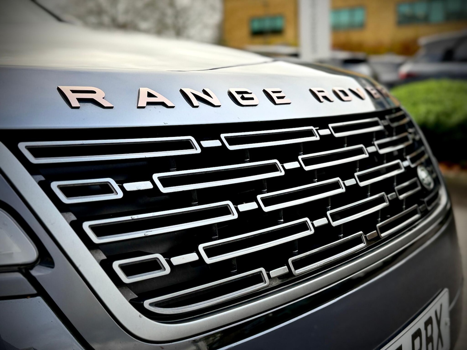 Used Land Rover Range Rover Velar 2025 for sale - 76608462: Photo 18