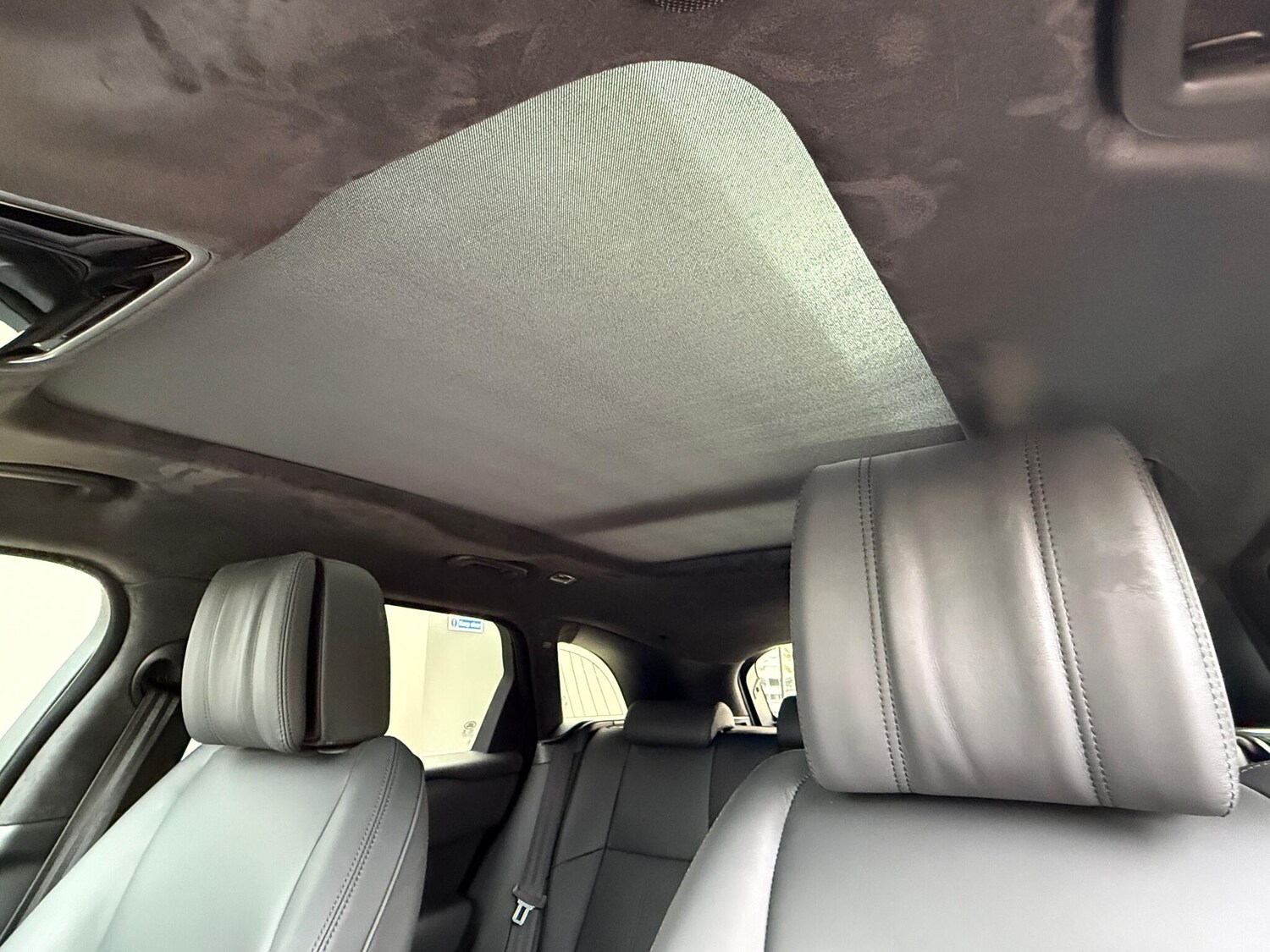 Used Land Rover Range Rover Velar 2025 for sale - 76608462: Photo 47