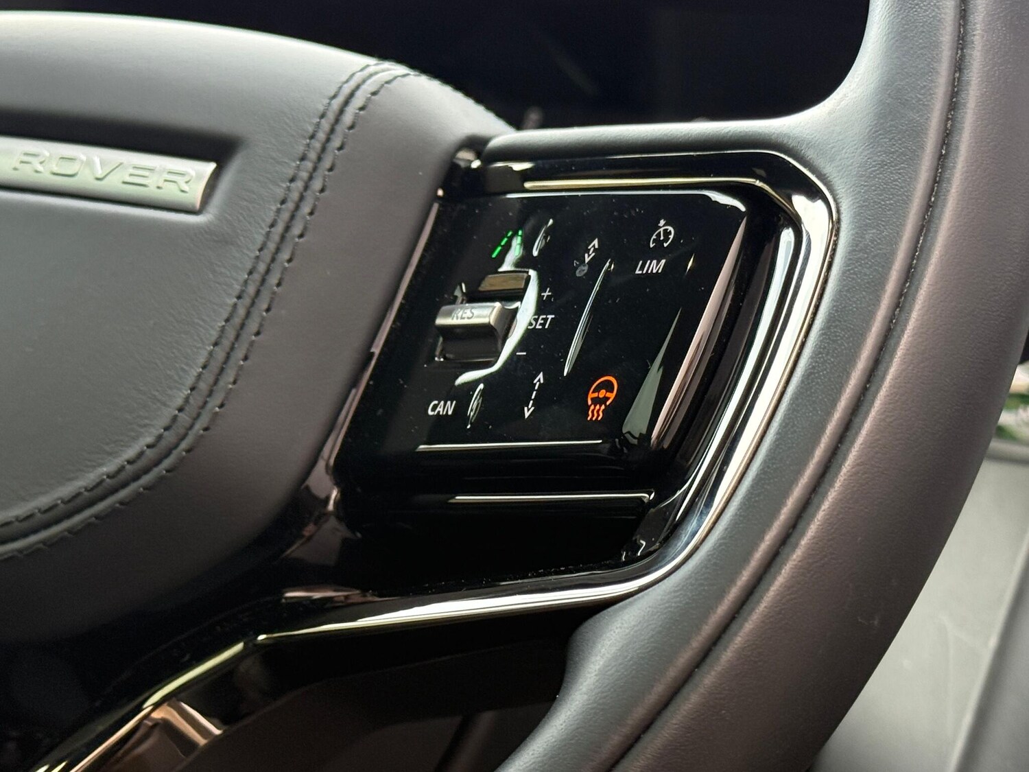 Used Land Rover Range Rover Velar 2025 for sale - 76608462: Photo 50