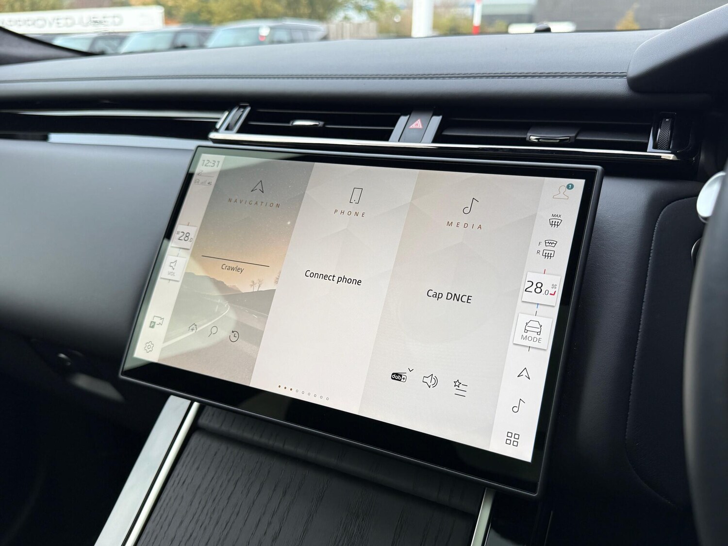 Used Land Rover Range Rover Velar 2025 for sale - 76608462: Photo 53