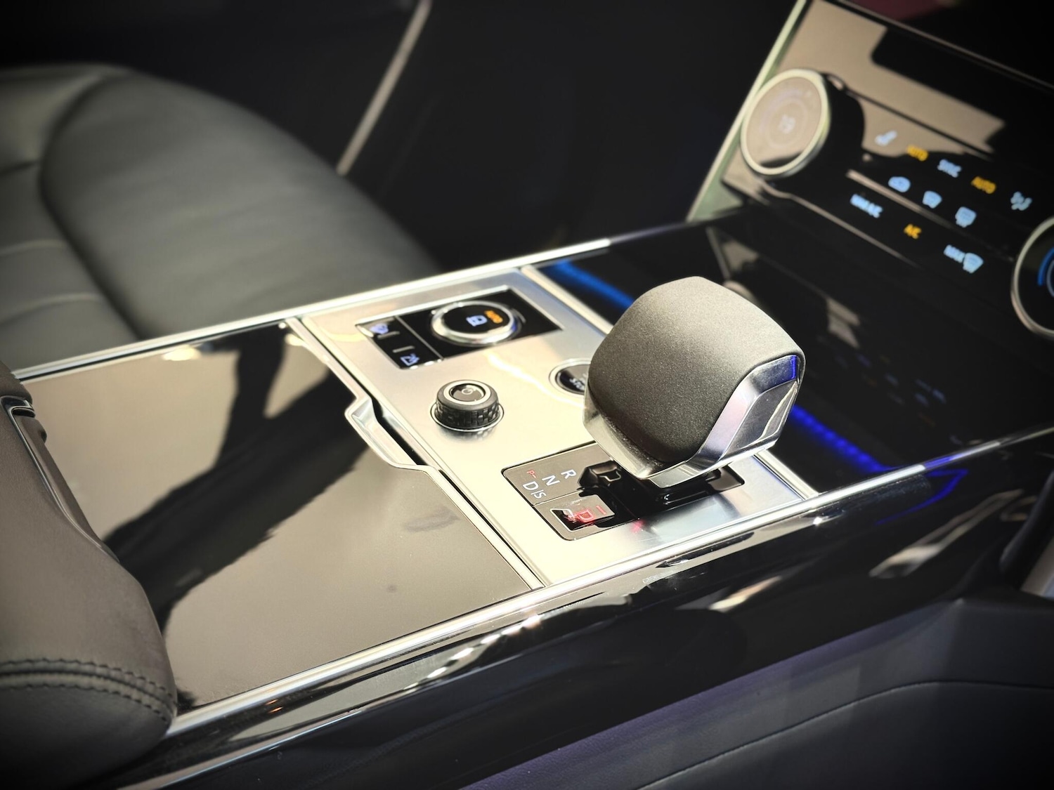 Used Land Rover Range Rover 2022 for sale - 77120307: Photo 31