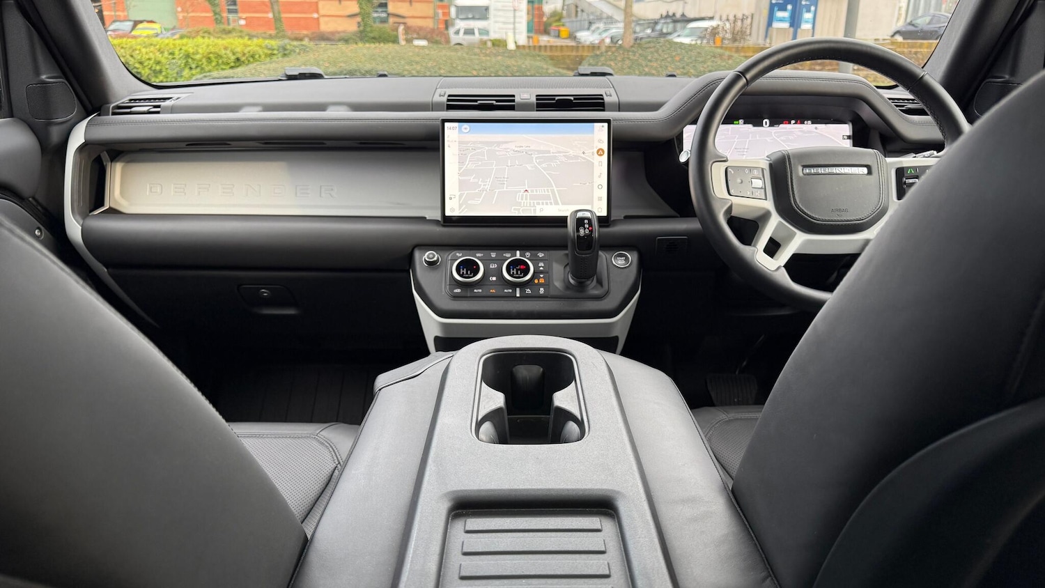 Used Land Rover Defender 2025 for sale - 77131071: Photo 53