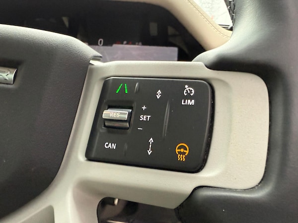 Used Land Rover Defender 110 2024 for sale - 76159050: Photo 49