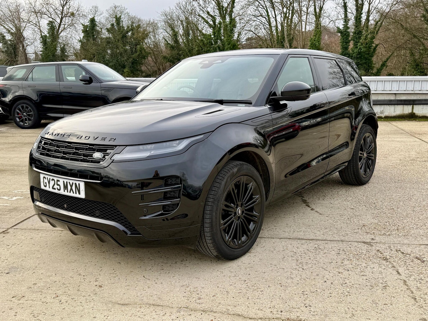 Used Land Rover Range Rover Evoque 2025 for sale - 77001079: Photo 14