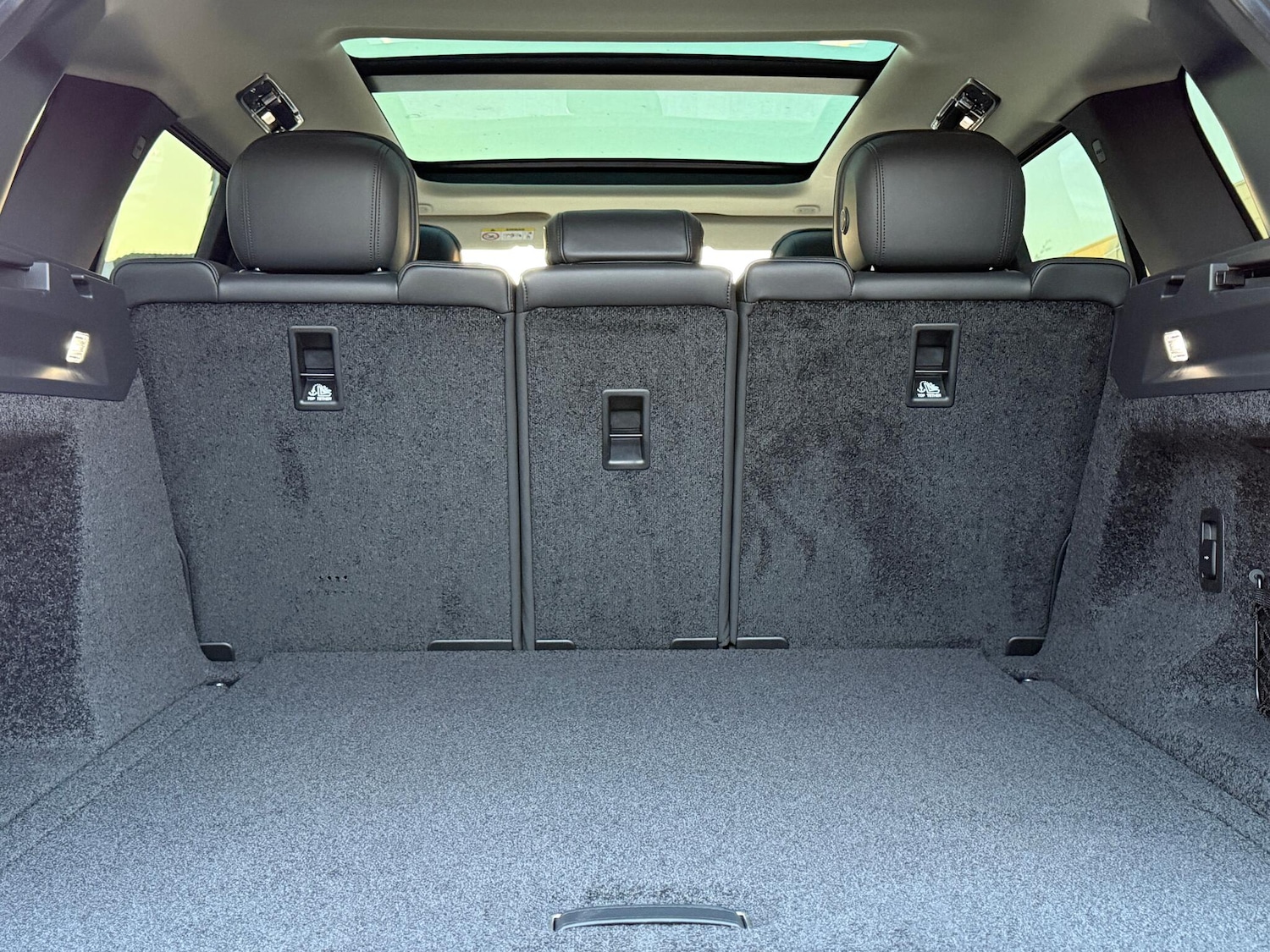 Used Land Rover Range Rover 2025 for sale - 77108750: Photo 39