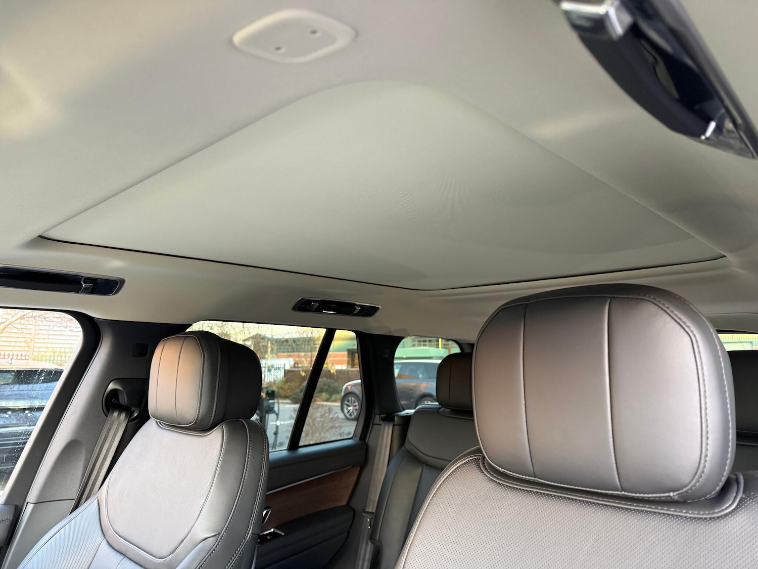 Used Land Rover Range Rover 2025 for sale - 77108750: Photo 7