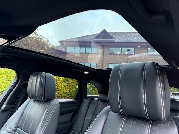 Used Land Rover Range Rover Velar 2019 for sale - 76326175: Photo 4