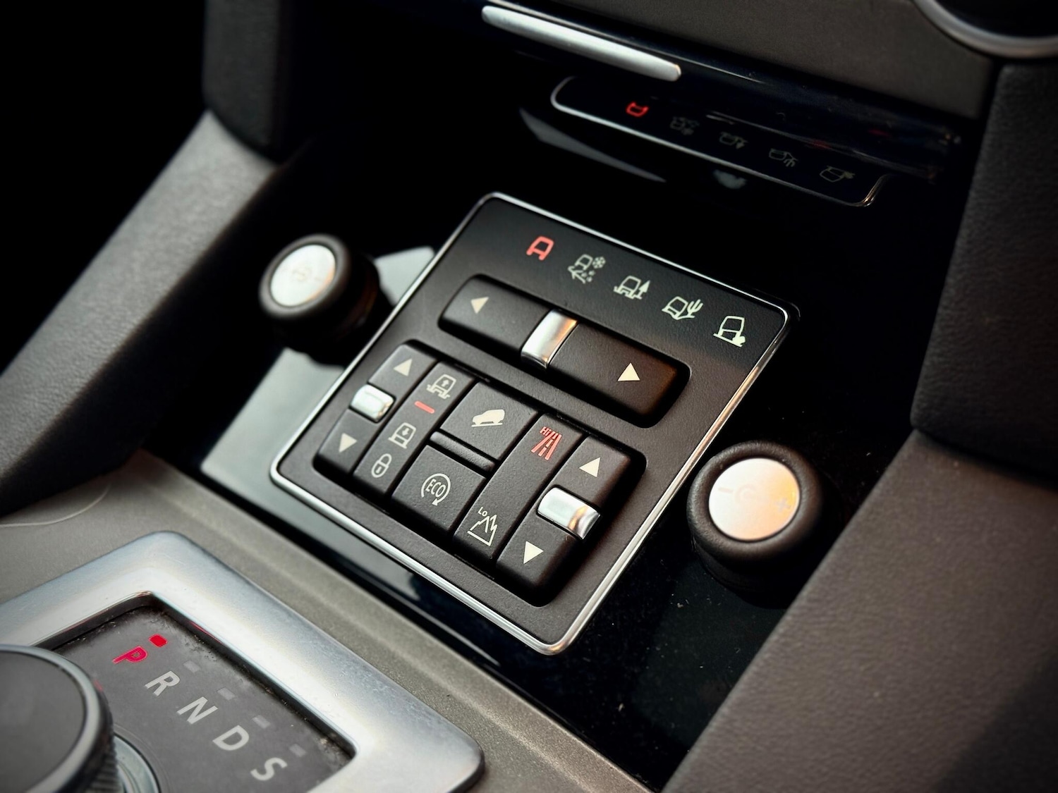 Used Land Rover Discovery 4 2016 for sale - 76689377: Photo 28