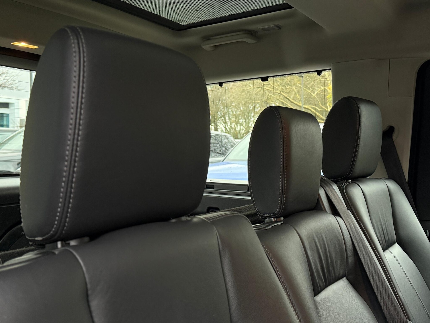 Used Land Rover Discovery 4 2016 for sale - 76689377: Photo 39