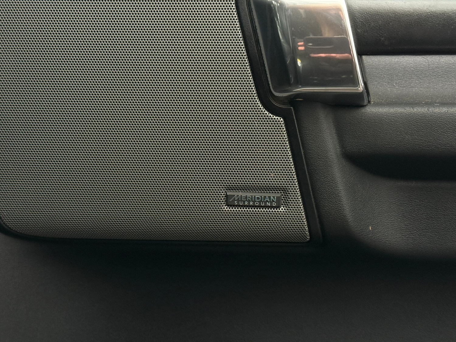 Used Land Rover Discovery 4 2016 for sale - 76689377: Photo 57